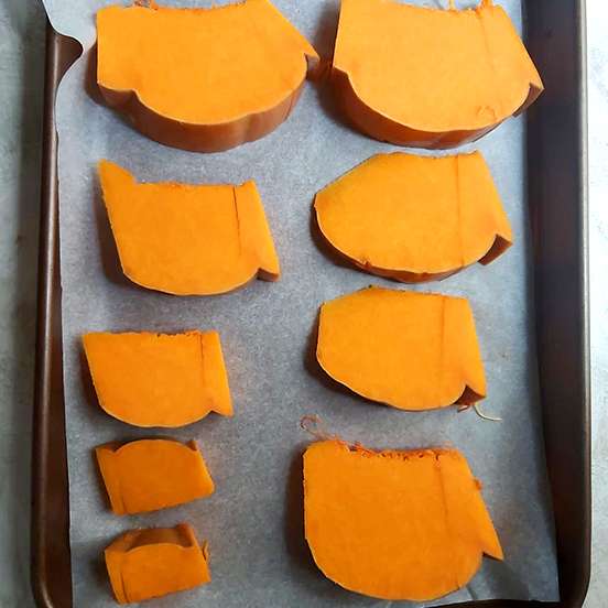 2 Federe Per Cuscino Autunnali Con Zucca E Camion – 50x50 Cm, Rustico, Rosso, Per Divano E Arredamento